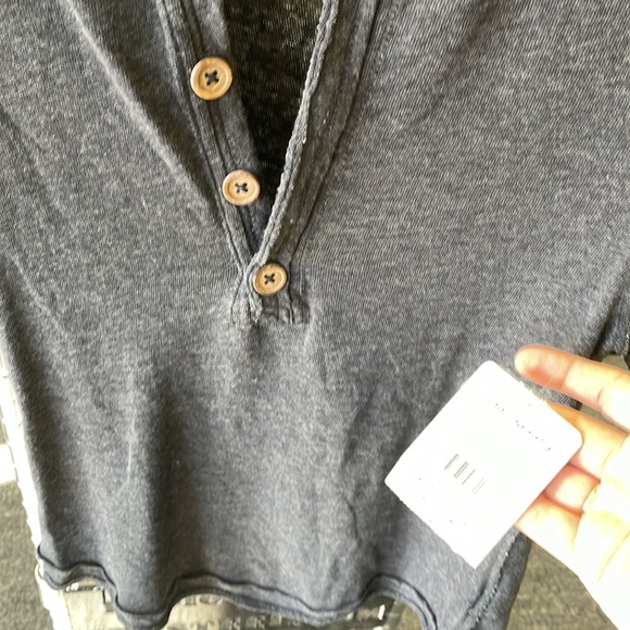 Collared tee - Picture 2 of 5